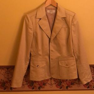Tahari blazer